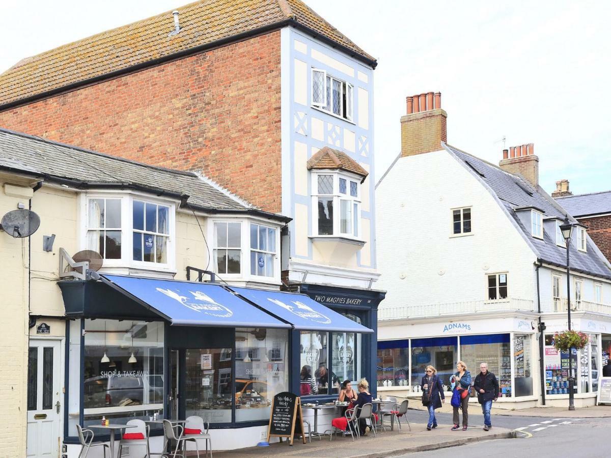 Charming Apartment In Aldeburgh Near The Beach Exterior photo